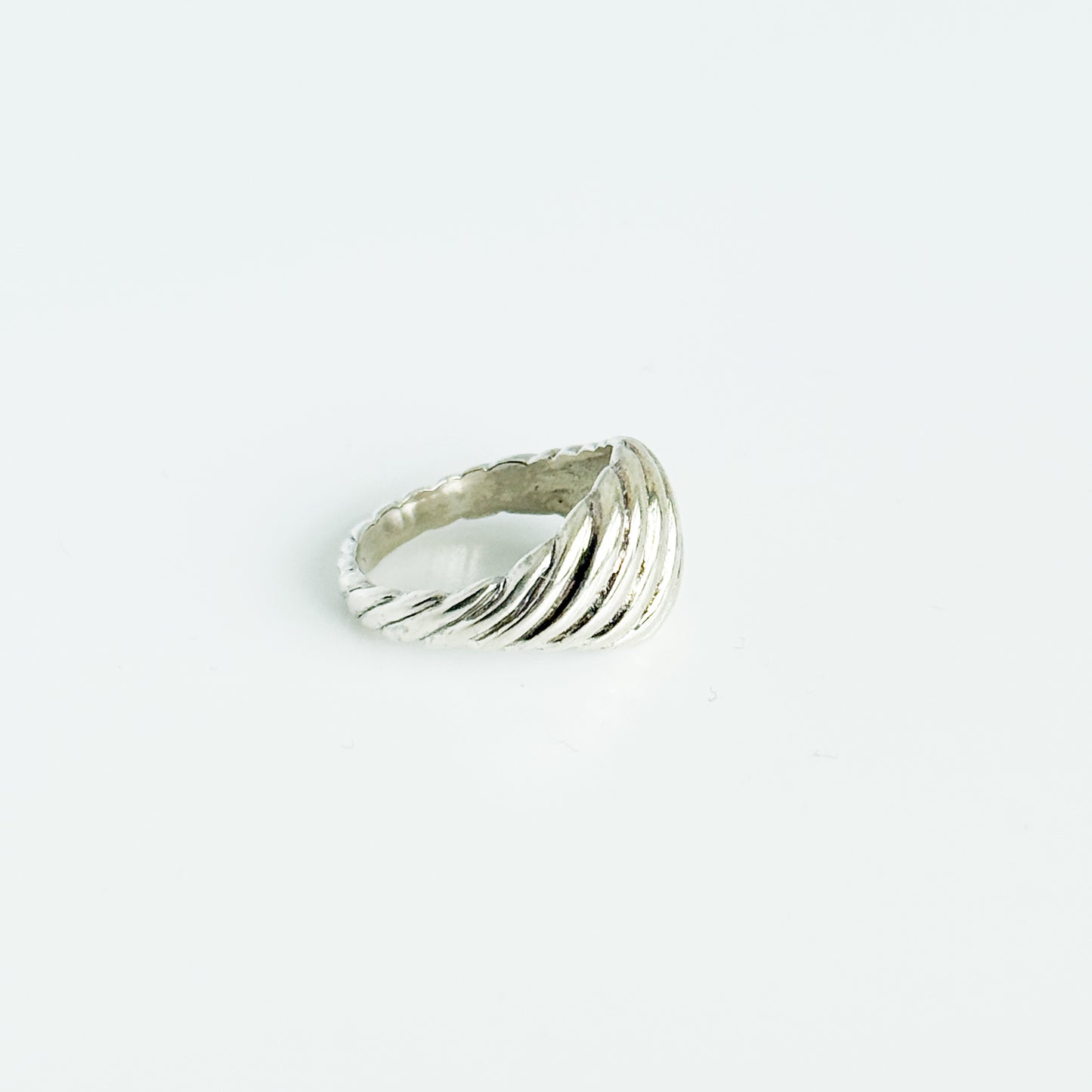 The Colette Croissant Ring