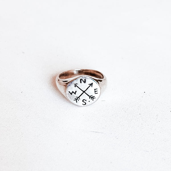 Wanderer Compass Signet ring