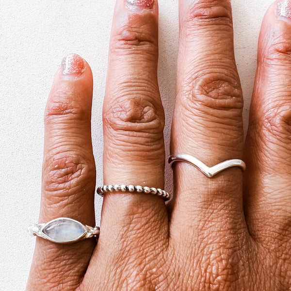 Moonstone link chain ring
