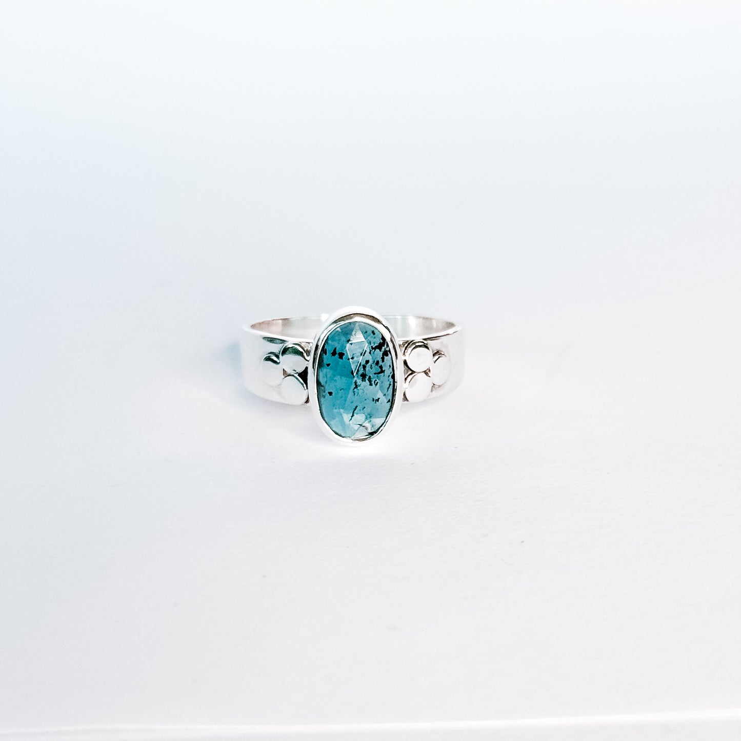 Thalassa Ring