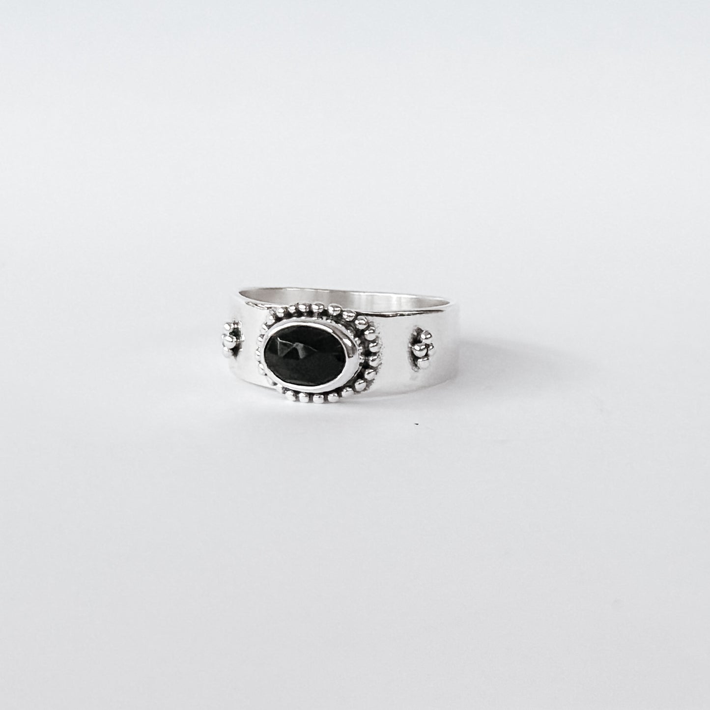Estella Onyx Ring