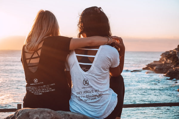 ELEMENTAL SYMBOL V-BACK T-shirt