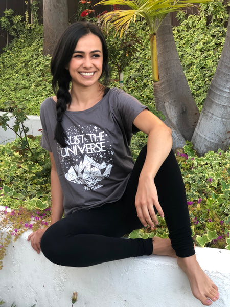 Trust the Universe Vback tshirt