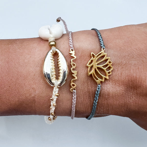 Golden Lotus 22k Bracelet - Blue