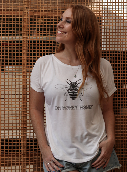 Oh Honey Honey V-back t-shirt