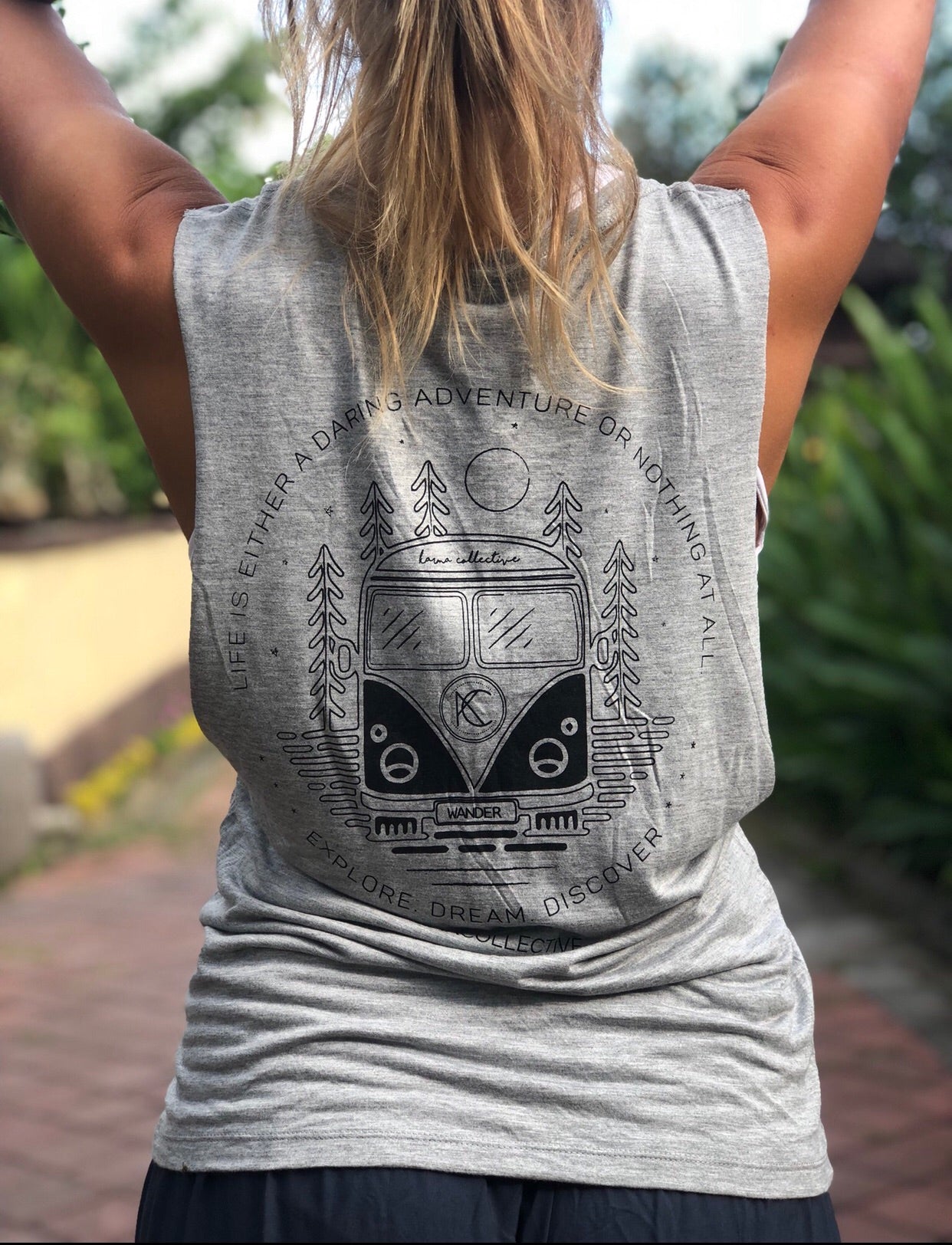 Explore. Dream. Discover Muscle Tank Grey